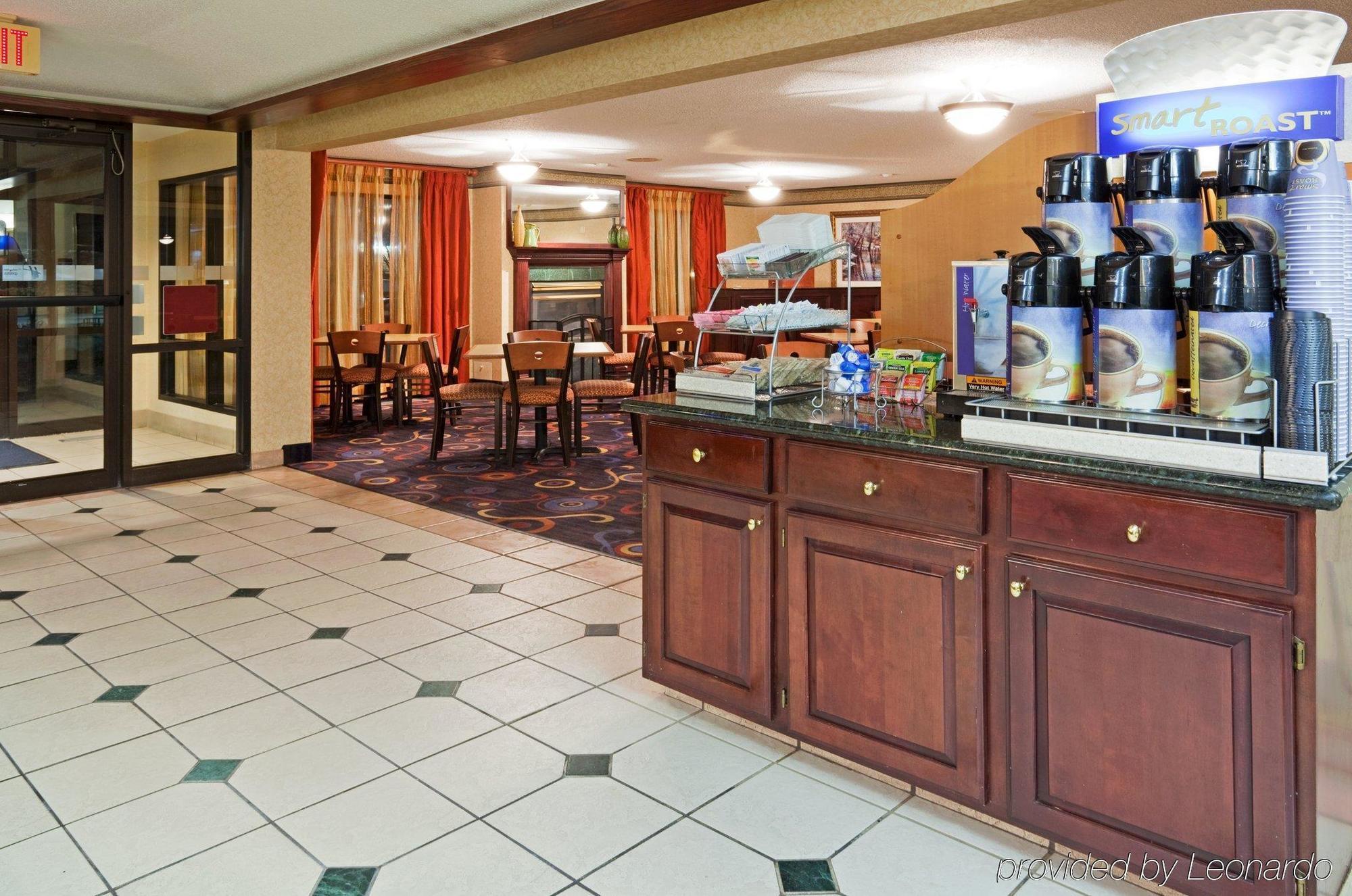 Holiday Inn Express Hotel & Suites Minneapolis-Golden Valley By Ihg Saint Louis Park Restaurant foto