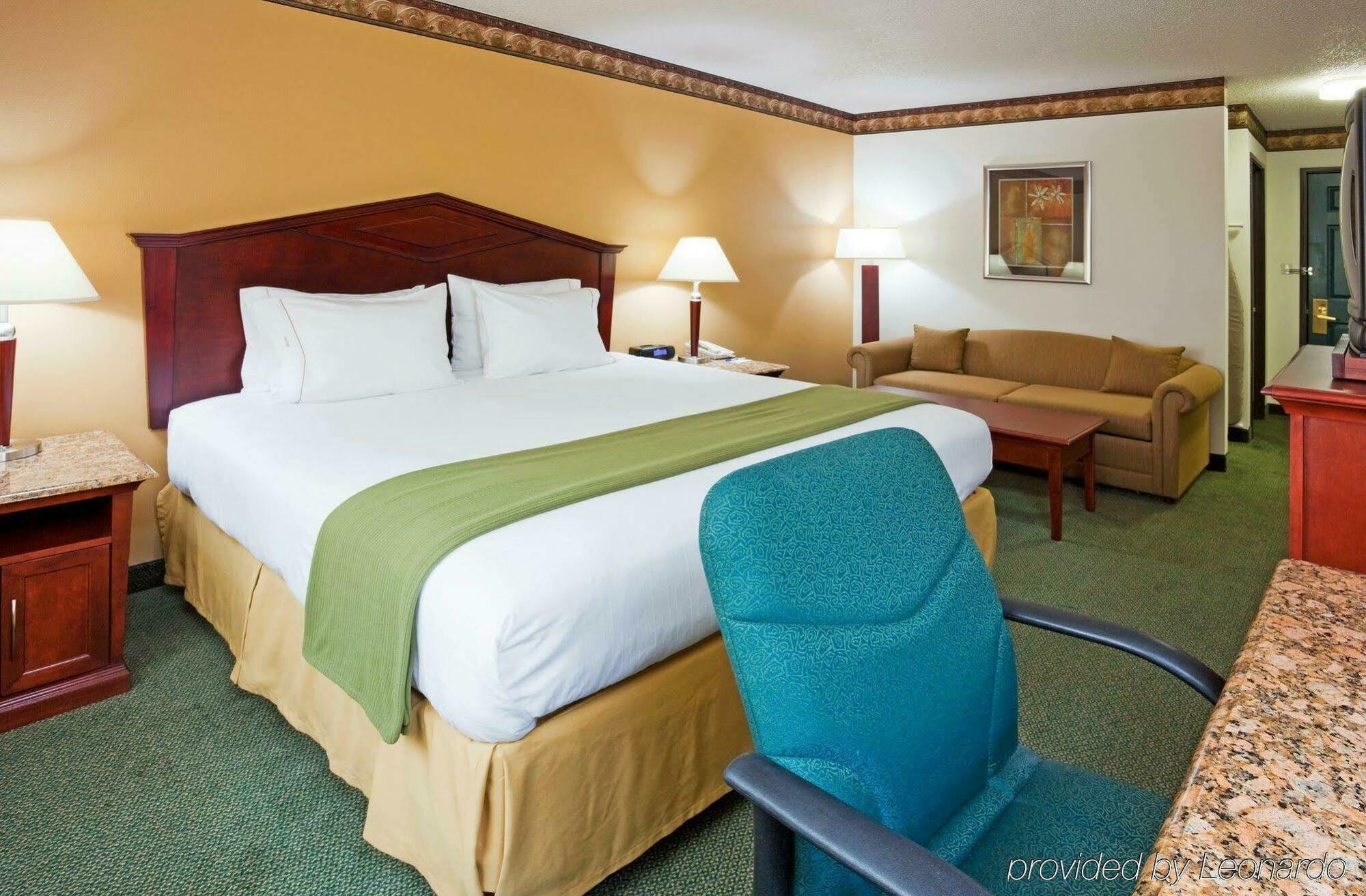 Holiday Inn Express Hotel & Suites Minneapolis-Golden Valley By Ihg Saint Louis Park Zimmer foto
